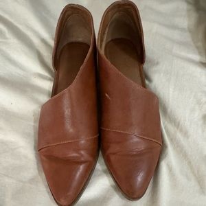 Universal thread booties